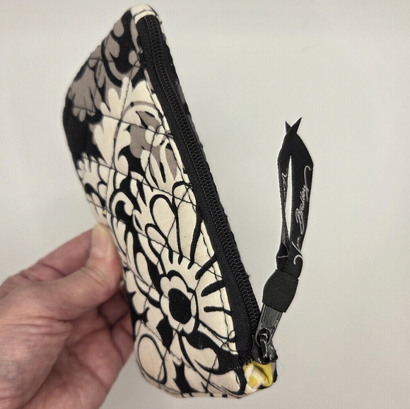 Vera Bradley - Zip Pouch w/ Key Fob in "Baroque" - EUC - Picture 6 of 12